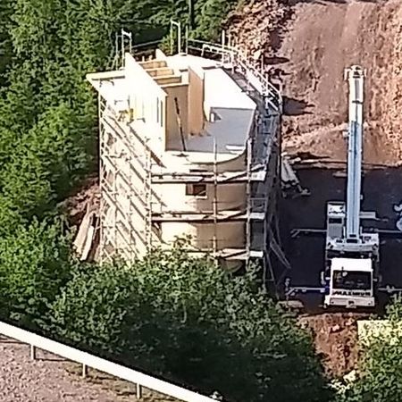 Bauprozess von des Sprungrichterturm in Oberhof von oben